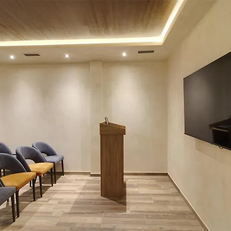 Kompleks Binis Aparthotel 4*