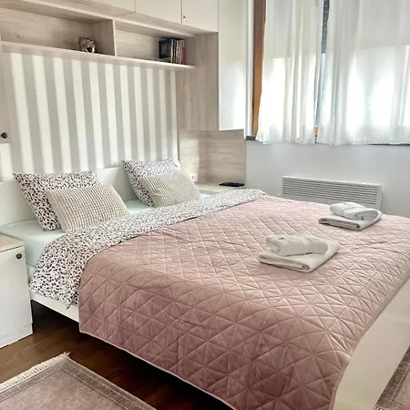 Aparthotel Kompleks Binis