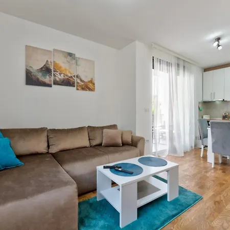 Kompleks Binis Hotel de apartamente