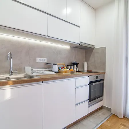 Kompleks Binis 4*