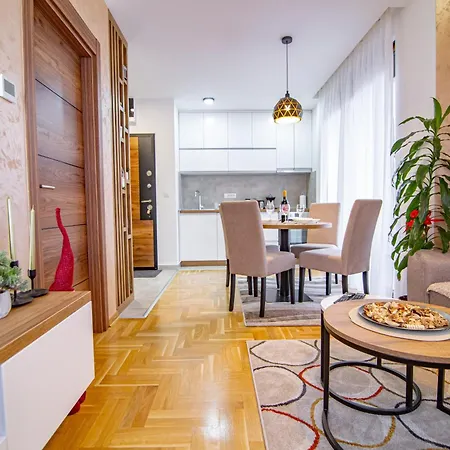 Kompleks Binis 4*