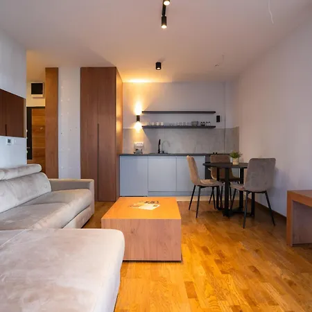 Kompleks Binis 4*