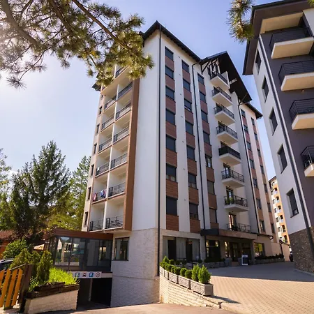 Kompleks Binis